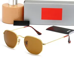 Mens Solglasögon Fashion Round Metal Frame Sun Glasses Luxury Polarize Designer Solglasögon för Woman Man UV400 Lens Eyeglass 1: 1 Kvalitet strand solljus kvinnlig skugga