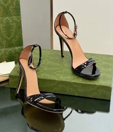 2024S/s Luxusdesigner Sommer Damen Riemchen Sandalen Schuhe Patent Leder Stilleto Heels Lady Italien Design Gladiator Sandalias EU35-43