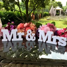 Decorações de casamento LOG COR COR LETRA Branca Conjunto de Mrs Decor adereços Casada Eventos de casamento Party DIY Decor Sinal de casamento 240429