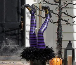 Decoração de Halloween Adeços de Bruxa do mal, os pés de cabeça para baixo com os pés do Wizard com ornamento de estaca de bota para o quintal da frente JAWN28132164316344