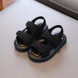 Letnie wygodne sandały dla dzieci dla chłopców i dziewcząt 3-letnie dzieci buty plażowe Stylowy sandał dla niemowląt 2-7 lat 240511