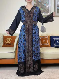 민족 의류 여성을위한 새로운 아프리카 드레스 전통적인 Quty Comfort Fabric Ramada Abaya 무슬림 다이아몬드 Boubou Robe 옷 드레스 T240510