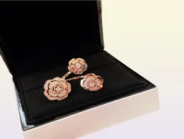 CH RING CAMELLIA Najwyższa jakość luksusowa Diamond 18K Gold For Woman Classic Style Design Oficjalne reprodukcje Band83237013730520