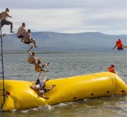 Jogos ao ar livre personalizados 8mlx3mw (26x10ft) Bolso de salto de salto para salto de água inflável Balão de pular de pular de trampolim Catapulta de verão Balão