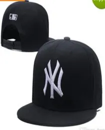 2018 New Black Classic Dad Hut Bone Outdoor Outdoor NY Baseball Cap Fashion Verstellbarer Schnappkappen Unisex Sporthüte für Männer Frauen Casque5195880