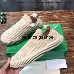 Botteg Venetas Ripple Sneakers Tech Knit Sneaker Buty Buty moda mężczyźni kobiety swobodne buty koronkowe pomarańczowe khaki rozmiar optyki 35-45