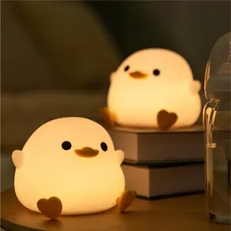 LED Night Light Cute Duck Cartoon Animals Silicone Lamp för barn Kid Touch Sensor Timing USB Laddningsbar för födelsedagspresenter 240507