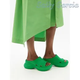 Pantofole con stampa floreale concisa Eva moderno designer di colori misti quotidianamente Summer Ladies Est Piattaforma Hollow Shoes di moda superficiale
