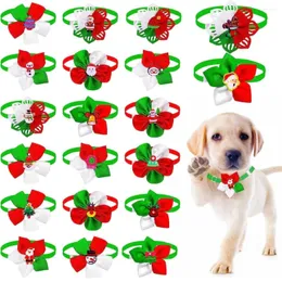 Hundebekleidung 5pcs gemischte Farben Weihnachten und Katzenbögen Welpenzubehör Blumenkragen Haustierpflegezubehör ACCESOIR CHIEN