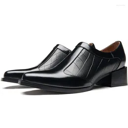 Elbise ayakkabıları 37-44 küçük boyutlu erkekler yüksek topuk oxfords işadamı modaya uygun tam tahıl deri resmi yükselti