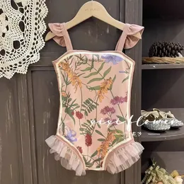 Childrens Badeanzug Hosentender kleines Mädchen Sommer Baby Bikini doppelseitige Kinderkinderspitzen Badeanzug rosa Blumen 240511