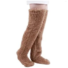 Skarpetki dla kobiet puszyste nogi cieplejsze zimowe ciepłe pończocha wysoko pluszowa gęstna pokrywa na kolanach grube podgrzewacze