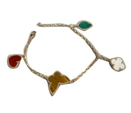 2024V Gold Material Material Luxo Charme de qualidade Flores Bracelet em 18k Gold rosa banhado+ágata vermelha rosa+diamante tem carimbo de caixa web 023 Q4