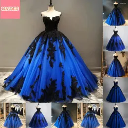 Partykleider blau und schwarzer Spitzenapplikationen trägerloser Ballkleid Rücken in voller Länge Abend formelle Abschlussballkleid Handgegeben W9-8