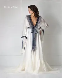 Sukienki imprezowe Elegancka biała sukienka na studniówkę z piór 2024 V Długie rękawy koronkowe szaty ślubne koszulę nocną jedwabną satynową pajamę