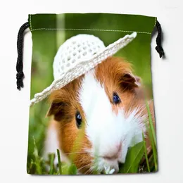 Förvaringspåsar Animal Guinea Pig DrawString Print 18x22cm mjukt satin tyg Återställda klädväska skor 01-11