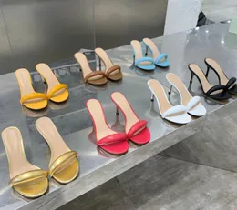 Gianvito rossi sandaletler katırlar terlik buzağı deri slaytlar stiletto yüksek topuklular açık kare ayak parmağı kadın tasarımcılar sokak tarzı ayakkabı fabrika ayakkabı tasarımcıları