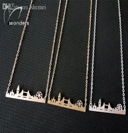 Whole2015 Skyline Fashion Jewelry Goldsilverrose Gold Friendshion Gift Stainless Steels CityScape London Necklace Pendant2593288