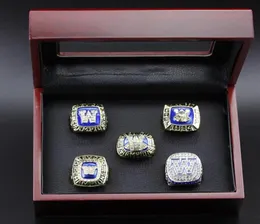 1962 1984 1988 1990 2019 Blue Bombers Das Grey Cup -Ring -Set mit hölzernem Display -Box -Hülle Lüfter Geschenk 2021 Drop 3482975