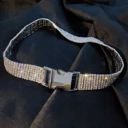 Hänge halsband franska retro bling strass breda chokers halsband för kvinnor silver färg metall bälte chunky kedja halsband smycken