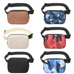 Роскошная Lfanny Pack везде ремень спортивные сумки дизайнерские сумки для грудной йога мешки с задними мешками нейлоновые женские мужские мужские мужские ружьи флисовые плеч