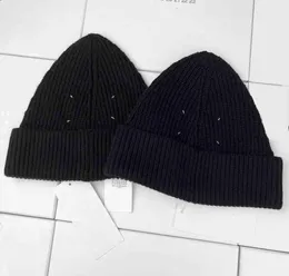 Margiela Style Autumn Winter Maar Four Corner Mark Sewing Knit Zimna kapelusz Mężczyźni i kobiety1459968