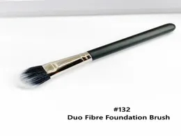 Duo Fiber Foundation Concealer Mineralize Makeup Brush 132 Strumenti per il campeggio di bellezza per finire perfettamente uniformemente