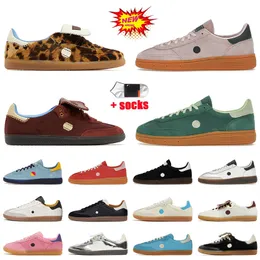 2024 Fashion Designer Casual Shoes Wales Bonner Leopard Pony Nylon Brown JJJJound Sporty And Rich Vegan White Black Gum Flat Trainers OG Collegiate Green Sneakers