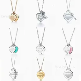 10A подвесные ожерелья Новый дизайнер Love Сердце для золота серебряных серебряных серьгов Серьги Сервание Свадебные подарки