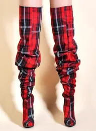 Scarpe pieghe in edizione limitata da donna stivali pieghettati in sexy inverno sopra gli stivali del ginocchio da donna con tacchi alti tacchi rosso giallo rosso3192292