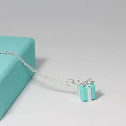 S925 Silver tiffanyjewelry heart Pendants Jia Di Jia Necklace Boutique Necklace Valentines Day Gift Seiko Enamel High Edition Gift Box Necklace