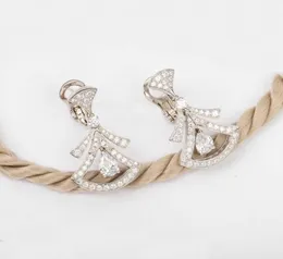 S925 Silver Charm Drop Ohrring mit Diamantlüfungsform in Platinfarben für Frauen Hochzeit Schmuck Geschenk Ps75736817097