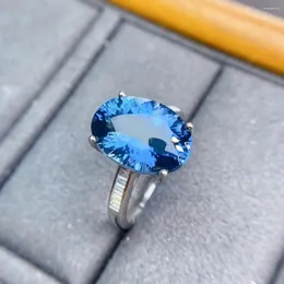 Klaster Pierścienie Naturalny Topaz Ring Deep London Blue For Women Party Big Kamień 10x14mm Fine Jewelry Wysoka jakość S925 Silver