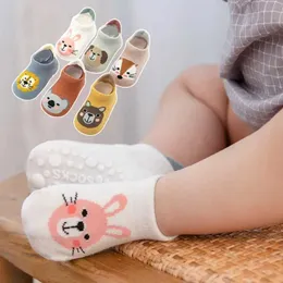 Kinder Socken Koreanisch niedliche Cartoon Tiersocken Babybodensocken Nicht -Slip Silicon Short Socken Jungen und Mädchen Neugeborene Babysocken D240513