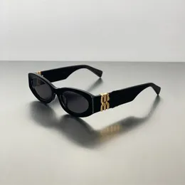 Polarisierte Sonnenbrille Designer Sonnenbrillen Frauen Einfache Buchstaben plattiert Gold Multicolors Adumbral -Linsen UV400 Zonnebril Goggle Gläses Radsport beliebter MZ057 C4