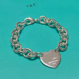 Herz -Tag -Charm -Armband Designer 925 Silber Luxus Klassiker klassische Juwelierkette Mode vielseitig für Geschenk, die hochwertige ZJ7602 vermitteln
