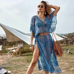 Lässige Kleider Damen Äußere Beach Blouse Haken Blume ausgehöhltes Spitzenroben Sonnenschutzrock für Frauen