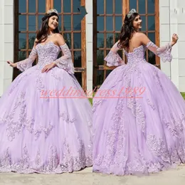 매력적인 아플리케 라일락 Quinceanera 드레스 볼 레이스 플러스 크기 연인 16 얇은 색 소녀 댄스 파티 드레스 주니어 공식 가운 커스텀 가운 M 276L
