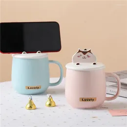 Kupalar yaratıcı sincap cep telefonu tutucusu karikatür seramik fincan zanaat hediyesi öğrenci su kupa sevimli kahve ve bardak çay