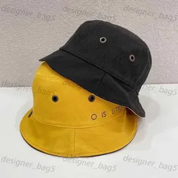 قبعات دلو Casquette للسيدات واسعة الحافة القبعات مصممة قبعات مزدوجة جانب Washbasin قبعة عرضية القبعة الصيفية الصيف حماية الشمس الجديدة قبعة