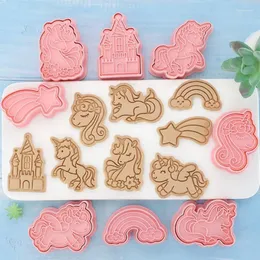 Bakningsformar 8st Set Cartoon Cookie Forms Animal Cutters Diy Cake Printing Stencils Biscuit Press Stamp Embionser Figurverktyg