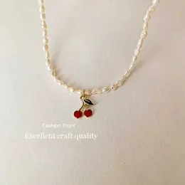 Pendant Necklaces Minar Kail Gold Metal 100% Real Freshwater Pearl Beaded Red Color Enamel Fruit Cherry Pendant Choker Necklaces for Women Gift