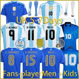 2024 Yeni 3 Yıldızlı Arjantin Messis Soccerjerseys 24 25copa America Retro Kids Kiti Hayranlar Oyuncu Dybala di Maria Martinez De Paul Maradona Erkek Kadın Futbol Gömlek