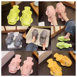 2024 New top Designer Funny Personalized Slippers Men Wearing Externally in Summer Home pink Non slip Soft Sole Couples Stepping Feeling Cool sandal for Women