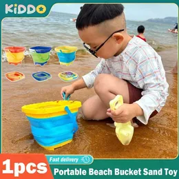 Sand Play Water Fun Portable Beach Bucket Beach Toy Foldbar and Foldbar Multi Purpose Silicone Dual Color Beach Bachet Beach Toy Spade Free 3-Colorl2405