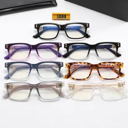 デザイナーサングラスウーマンブルーライトクリアグラスフレーム眼鏡眼鏡光学ファッションメンズサングラスホットラグジュアリー1：1アバンギャルドプレートサンガラスホリデートラベルシェード
