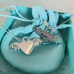 قلادة Tiffanyjewelelry S925 Sterling Silver Love Wing Necklace Design Minish Advanced Advanced Advanced Clavicle Chain Angel Wing Pendant