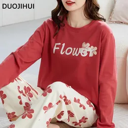 Caso doméstico duojihui contraste colorido outono pijamas soltos para mulheres impressão floral chicly floral