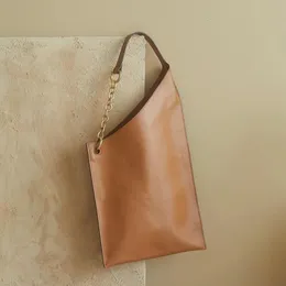 Сумки для женщин роскошные дизайнерские пакеты с стройной плечом и кошелек в PU Материал Винтаж средней цепи сумки подмышки 240510