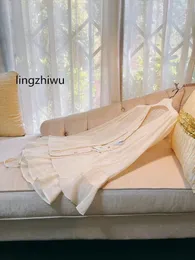 Damen -Trainingsanzüge Lingzhiwu Shorts Set chinesischer Stil Damen Rüschen Ärmelblusenanzug Twinset Elegante Frau Ankunft